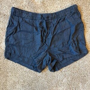 GAP Women's Dark Blue Cargo Shorts